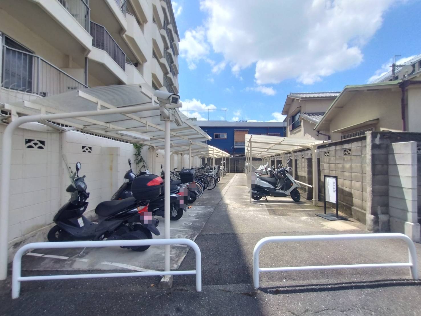 バイク置場
