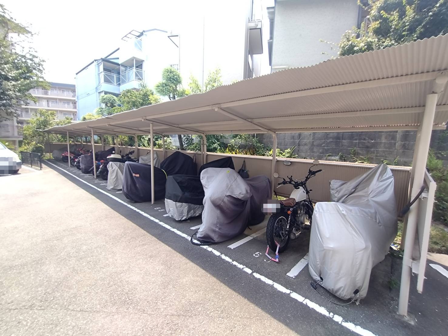 バイク置場