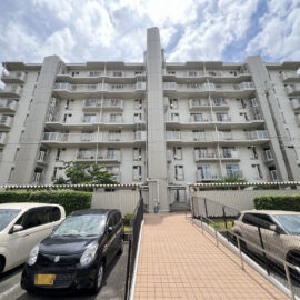 江坂住宅7号棟
