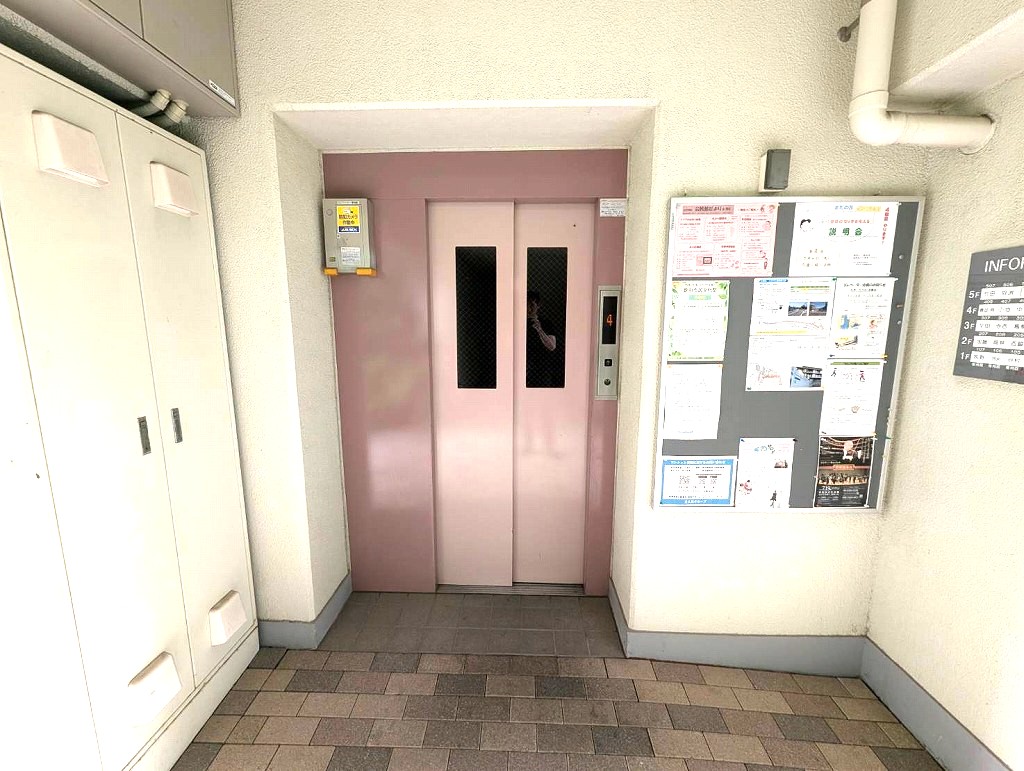 エレベーター