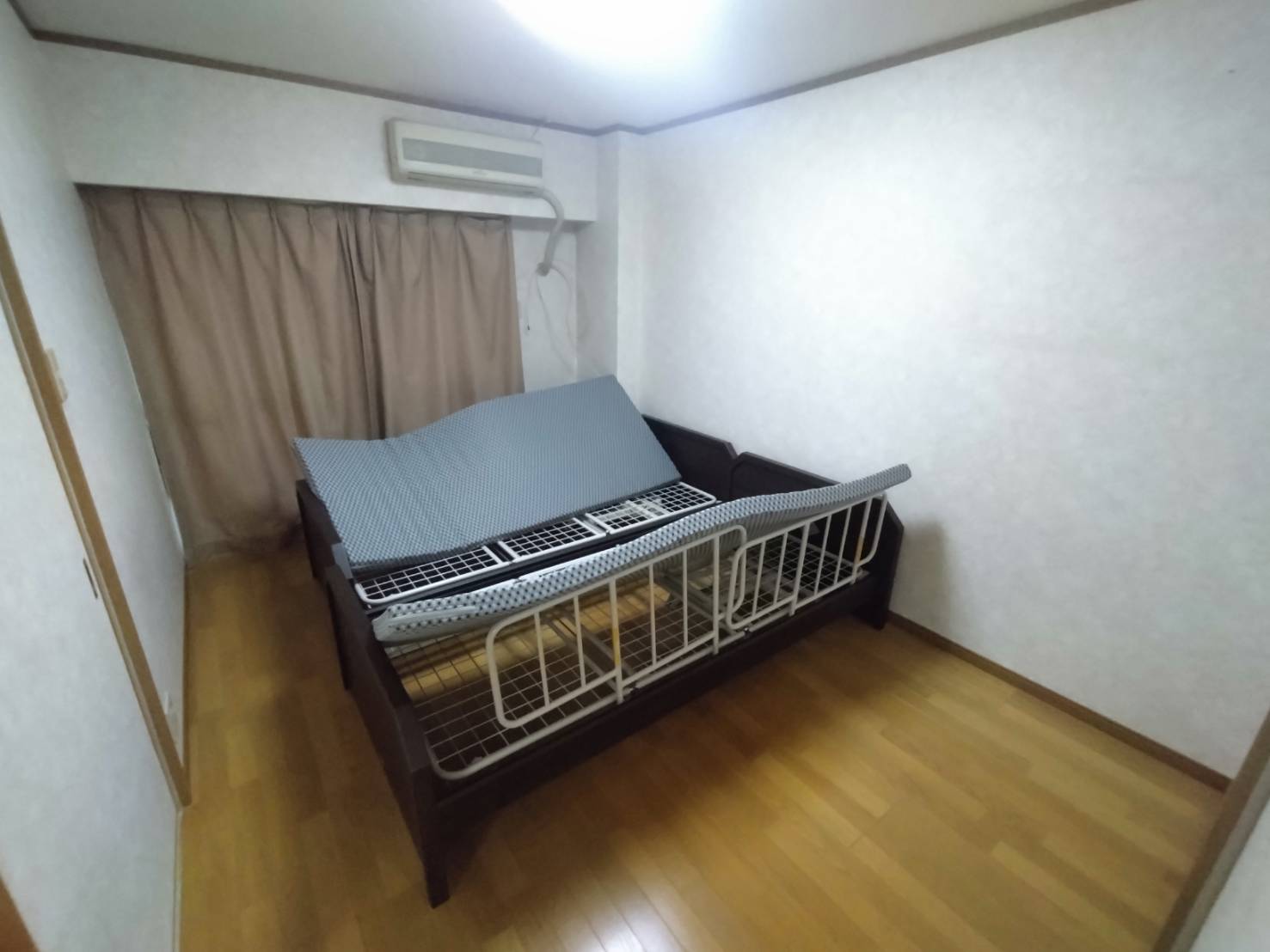 洋室（約6帖）(内装)