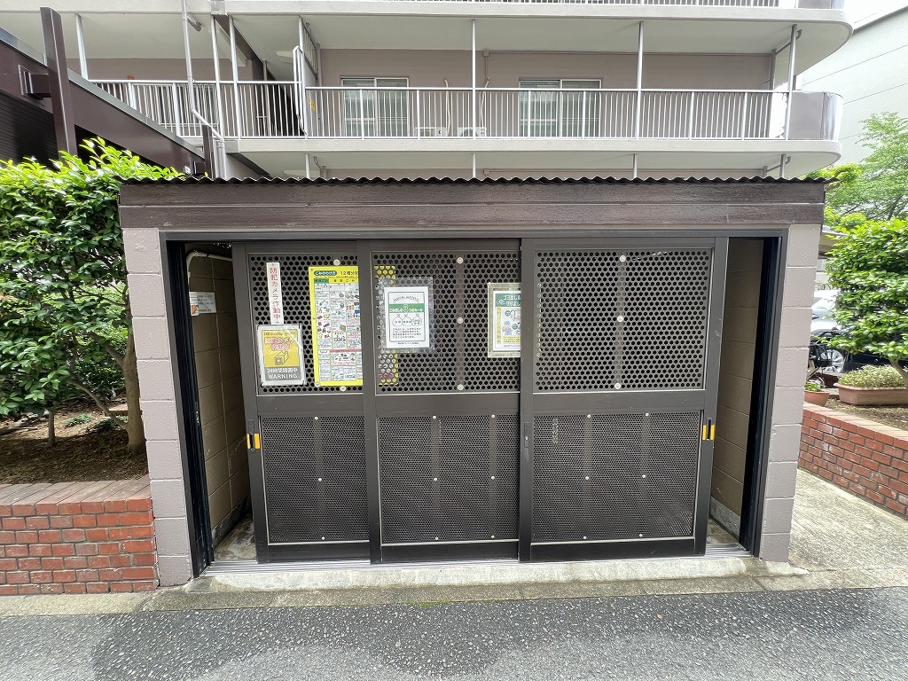 ゴミ捨て場