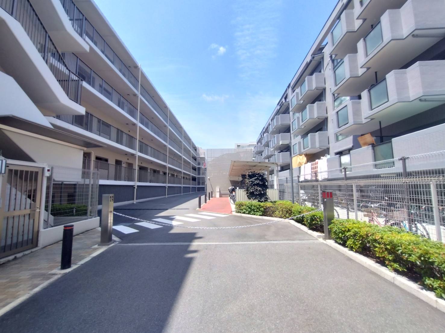 駐車場ゲート
