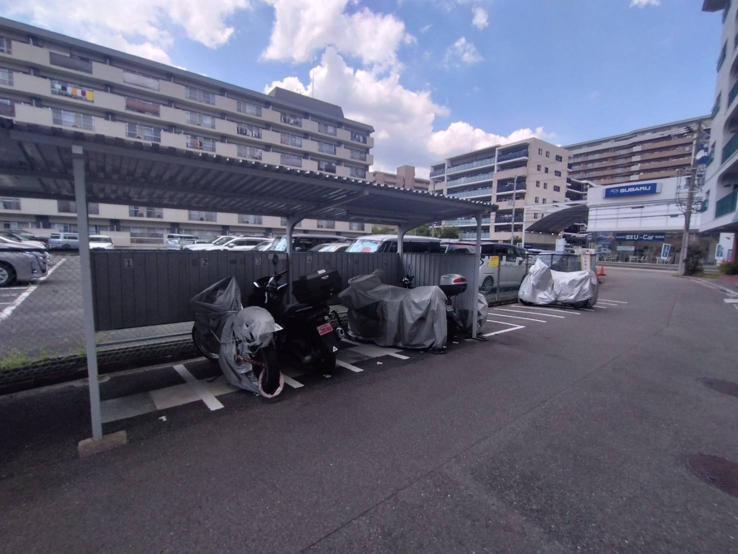 バイク置場