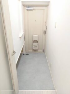 (玄関)